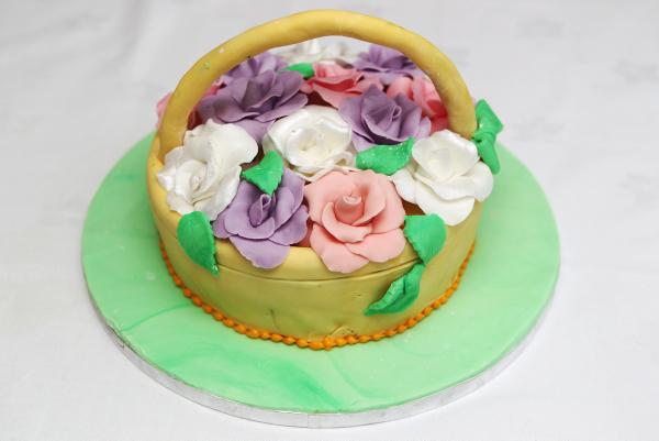 Sugarcraft series: Floral occasion cake 