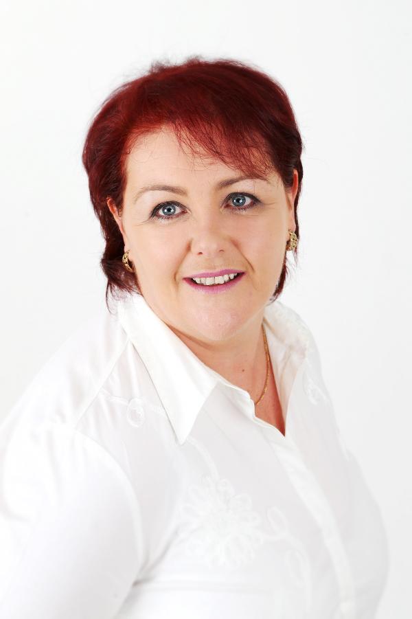 Lana Gibson set to launch new band