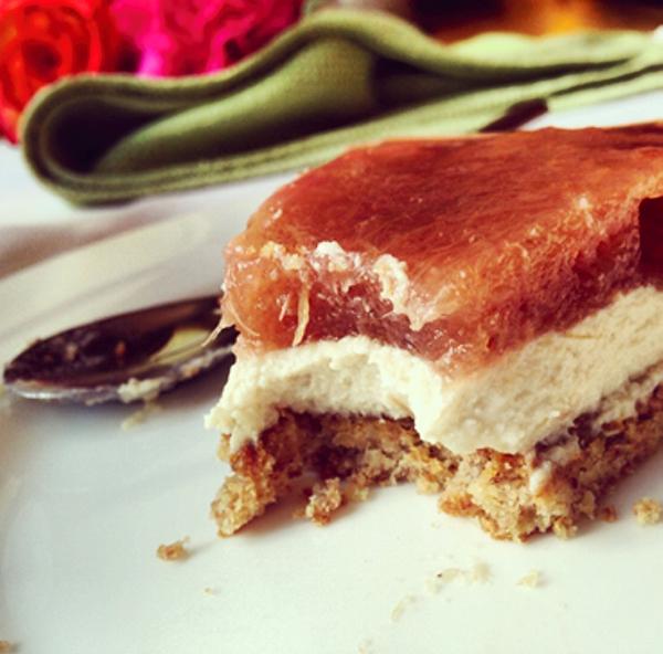 Recipe: Rhubarb cheesecake                                                      