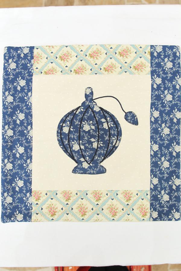 Learn simple appliqué as part of our Over The Rainbow quilt project