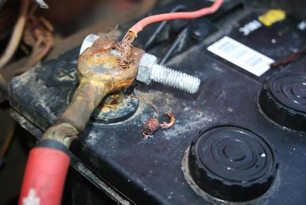 Top tips to get the engine to start in all weather this winter