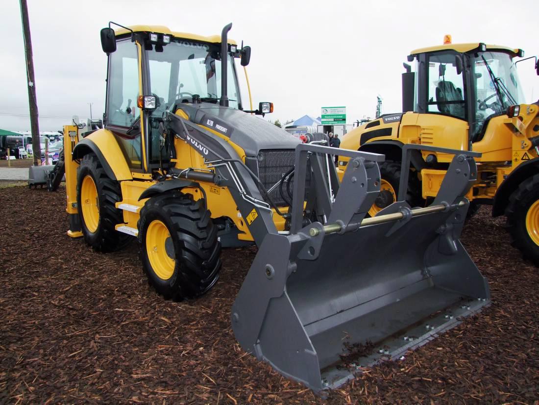 Volvo transfers backhoes to SDLG Premium