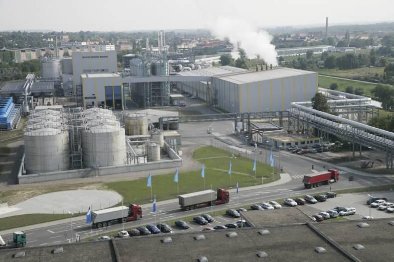 Low sugar prices weigh on Suedzucker first quarter profits