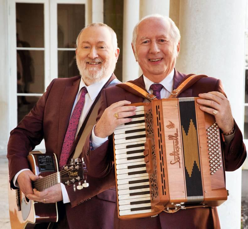 Country Sound: Canada feels like home for Foster & Allen 