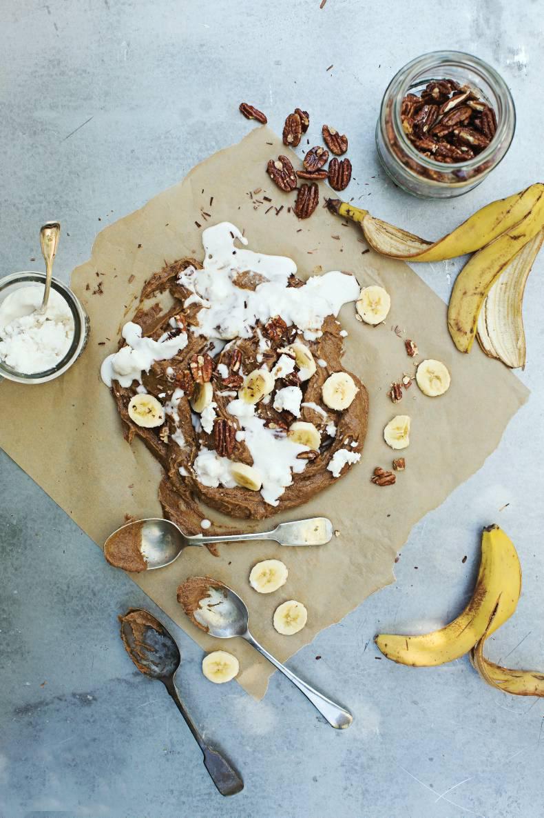 Guilt-free brownies, poached pears and banoffee mess
