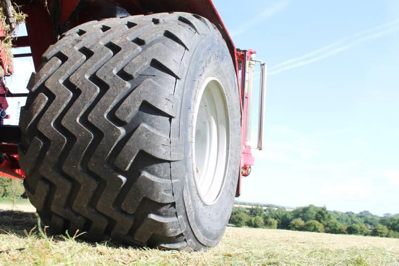 Donegal tractor dealer dies in fall