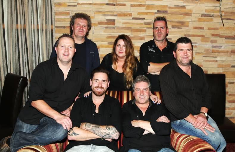 Larry Gatlin to headline Moate concert