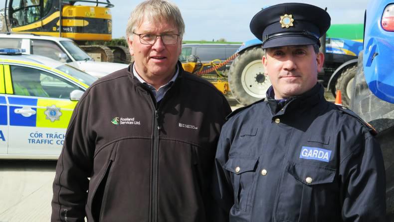 Silage bales must  be strapped on road journeys