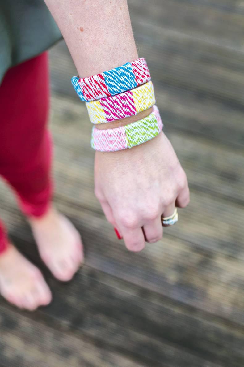 Crafts for kids with Ali Coghlan: ice lolly bracelet