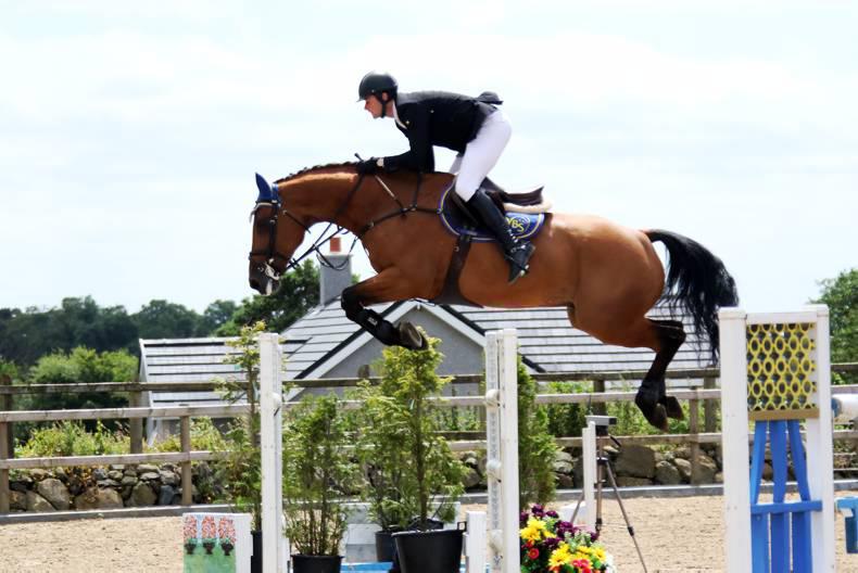 Top wins for Byrne and Connors 
