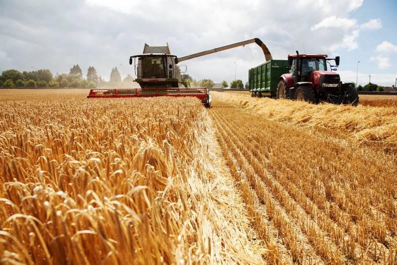 Weekly podcast: harvest special, JBS move to Ireland and first responders