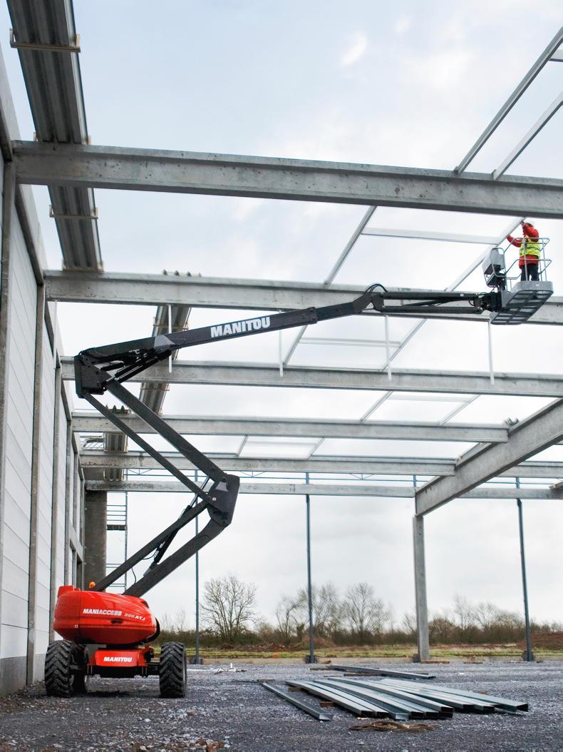 Manitou reaches for the Ploughing