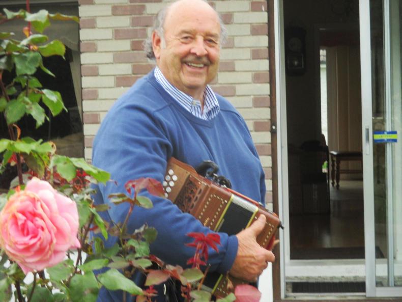 Country Sound extras: the latest news from the country music circuit          