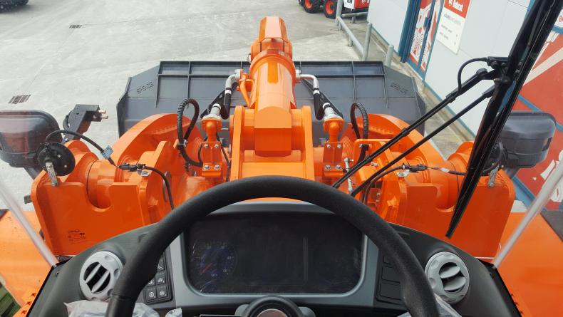 Adare Machinery sells first Doosan DL550-5 in Ireland