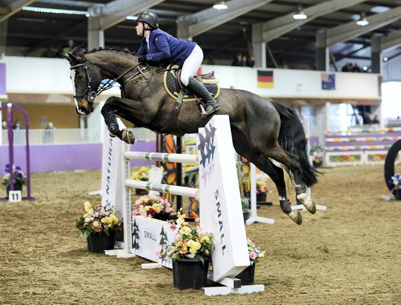 O'Meara and Mackenzie dominate the placings