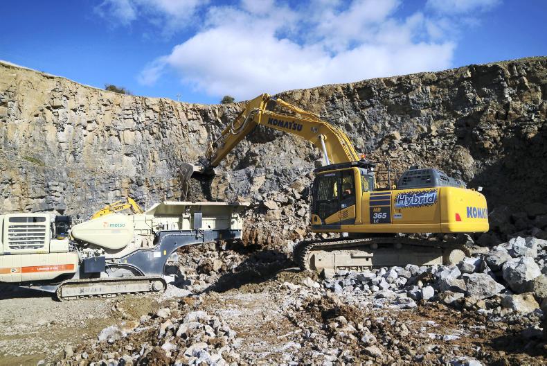 Watch: hybrid hype with Komatsu excavator