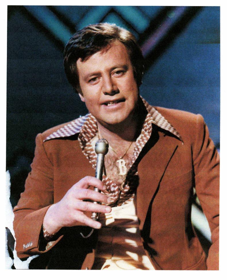 Cowboy Larry remembers friends