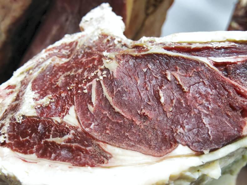 IFA and factories face off on beef prices