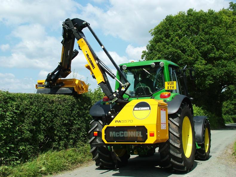 €50/km hedge-cutting grant available for Clare landowners 