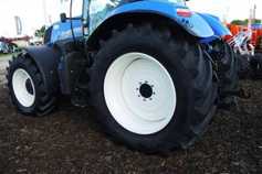 Gripping tyre options at the Ploughing Gripping tyre options at the Ploughing