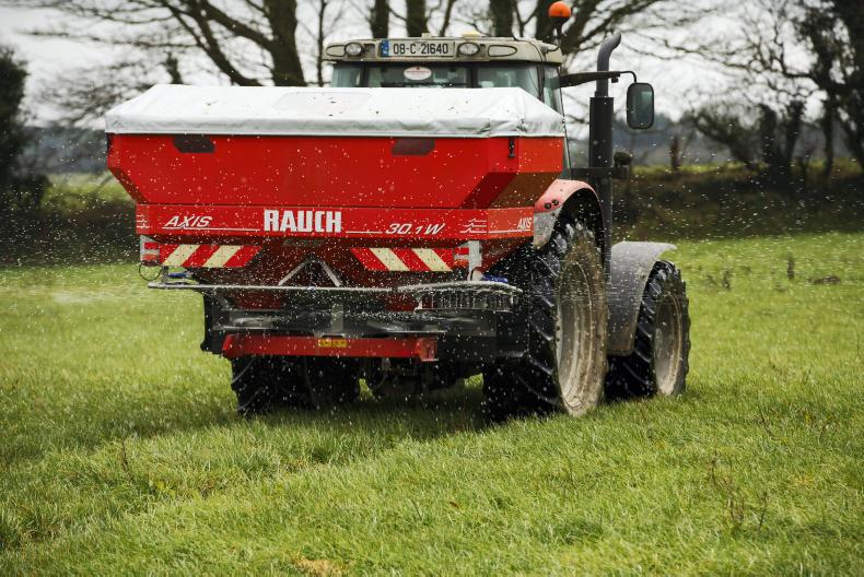 Small quantities of fertiliser moving