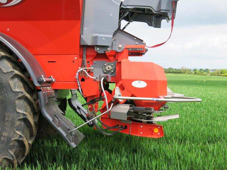 What you should consider before spreading fertiliser  