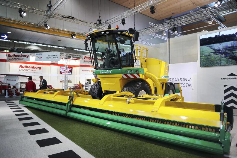 Agritechnica 2019 new selfpropelled merger from Ploeger Premium