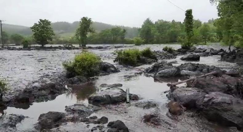 Minister grants BPS force majeure to 18 farmers for 2020 Leitrim landslide - Vimarsana News