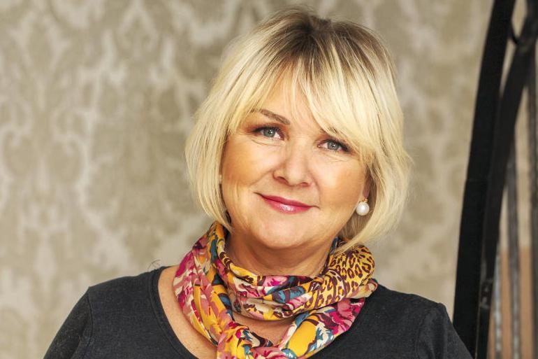 Dolly Buckley's Christmas guide to fabulous beauty gifts 23 November 2022 Free - Vimarsana News