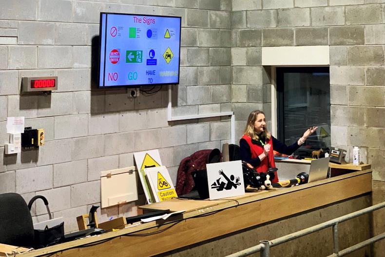 Carnew Mart hosts school safety day - Vimarsana News