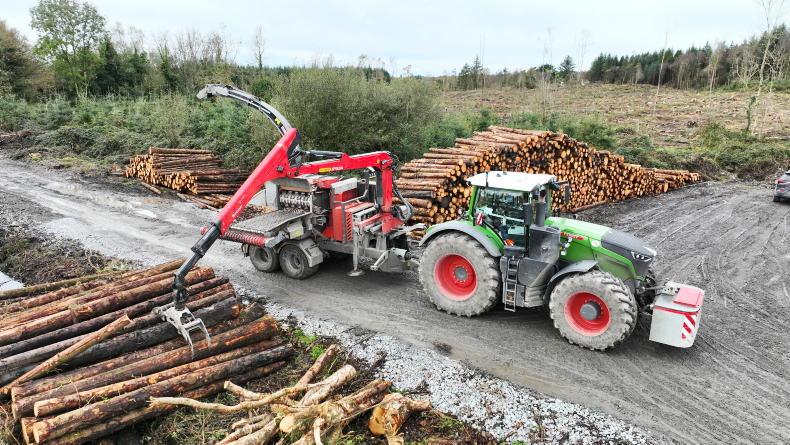 Chipping up to 75t/hour with Ireland's largest Fendt tractor and trailed chipper - Vimarsana News