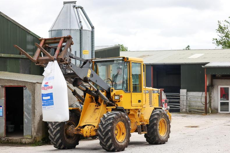 Compliance costing dairy farmers €16,300 per year