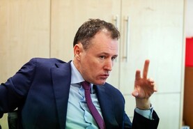 McConalogue commits to €35/sheep if voted back in McConalogue commits to €35/sheep if voted back in