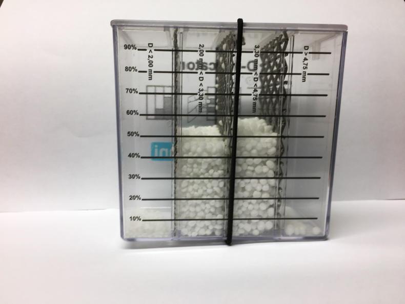 Tips for spreading protected urea