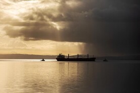 Storm Darragh to bring 130km/h gusts over west coast Storm Darragh to bring 130km/h gusts over west coast