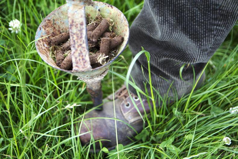 Tthe Grass Week: time for closing covers and soil samples
