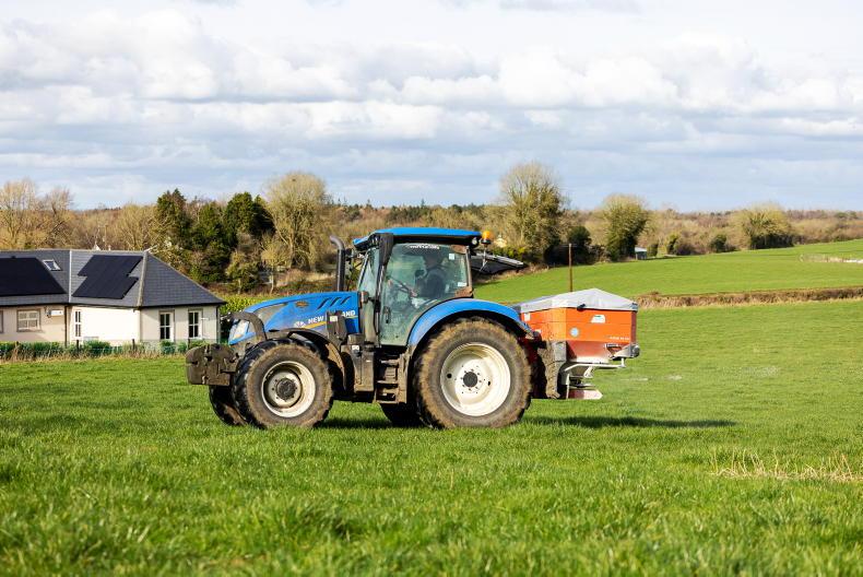 Merchants cut price lists to shift fertiliser