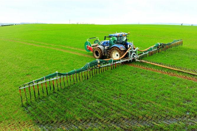 Tillage farmers and contractors wanted for on-farm organic manure trials