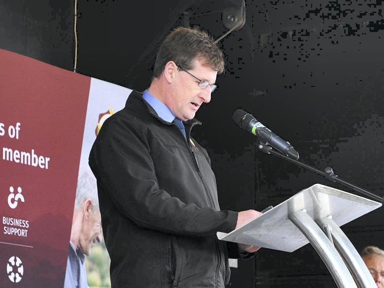 New chief sought for UFU in NI
