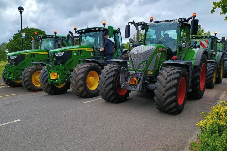 Irish July tractor market sales up 43%