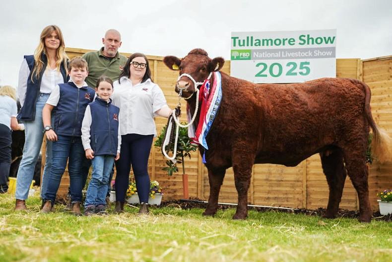 Cattle Societies commemorate major milestones in Tullamore