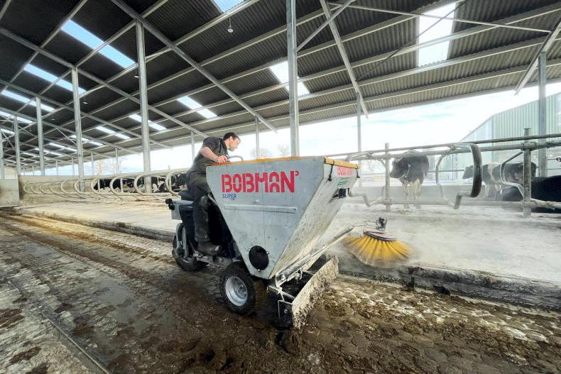 Twenty ways to spend €20,000: ride on cubicle bedder