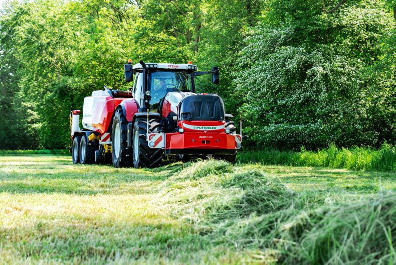 Pöttinger adds front silage additive tank