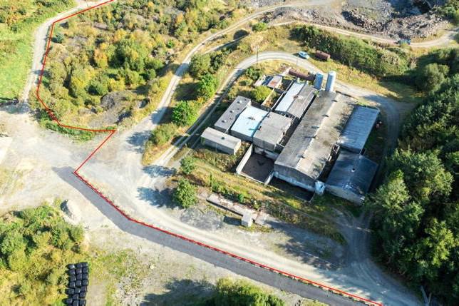 Multi-purpose property with pig unit and quarry