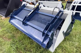 FK Machinery feed auger bucket with silage defacer