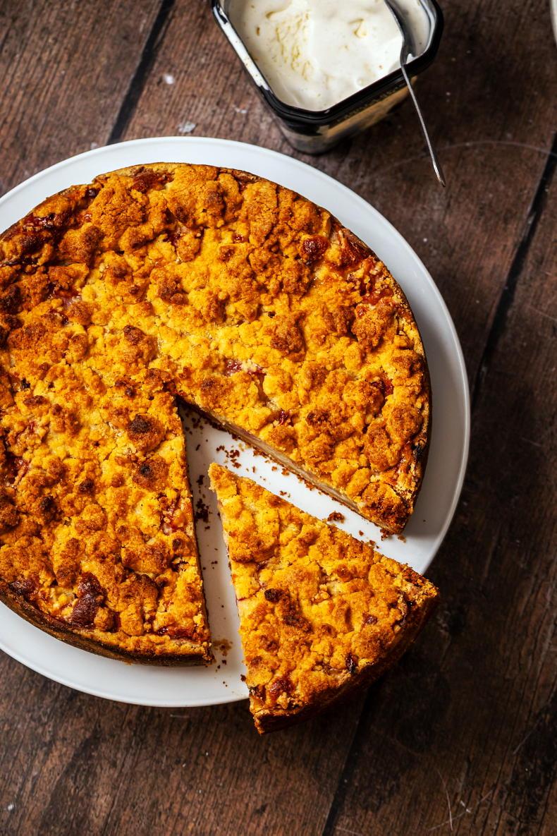 Everything's peachy perfection with this duo of desserts 