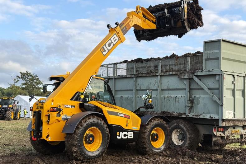 JCB broadens Loadall range with new 4.6t and 5.5t 7m models 