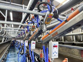 New 24-unit parlour slashes milking time by 60%  for this Co Tipperary farmer