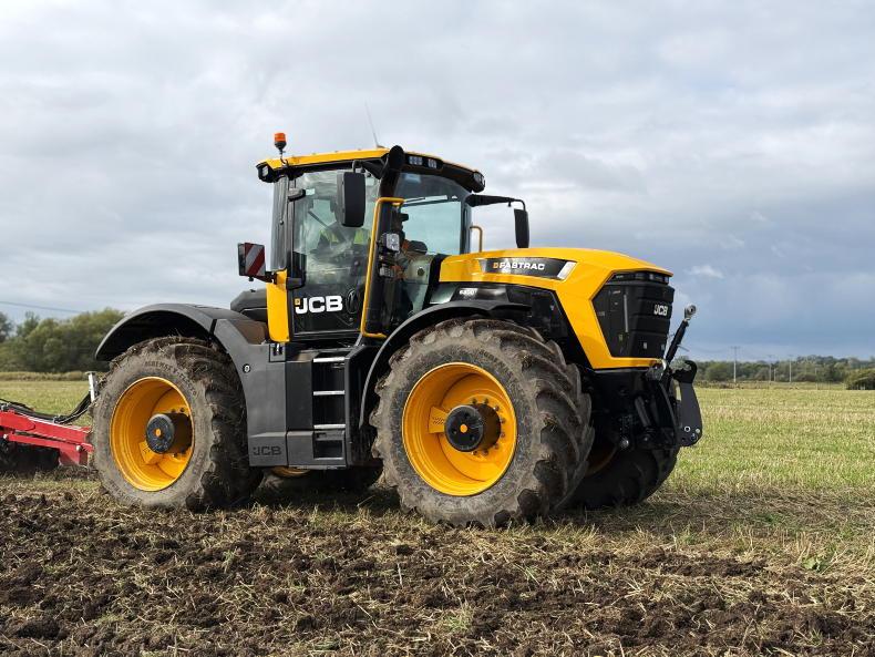 New Fastrac range from JCB                 