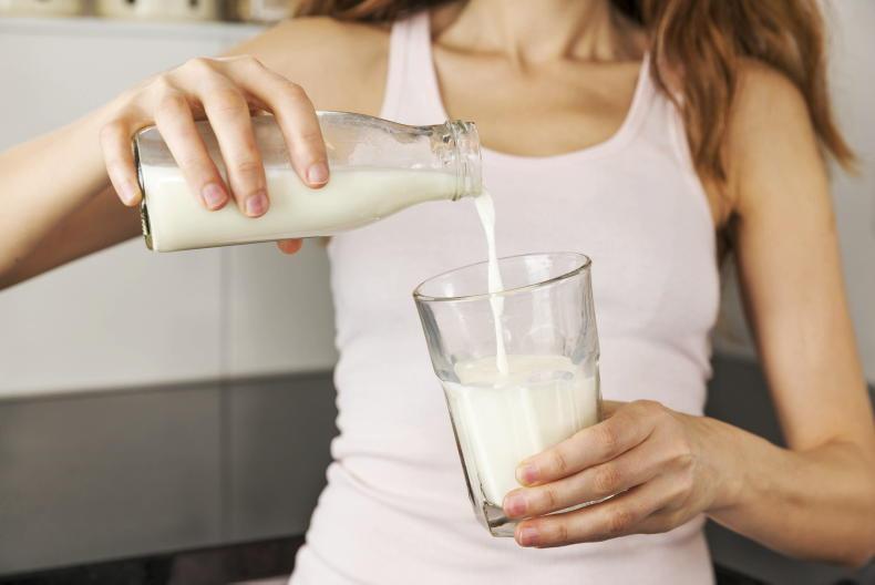 Lidl to cut retail price of milk